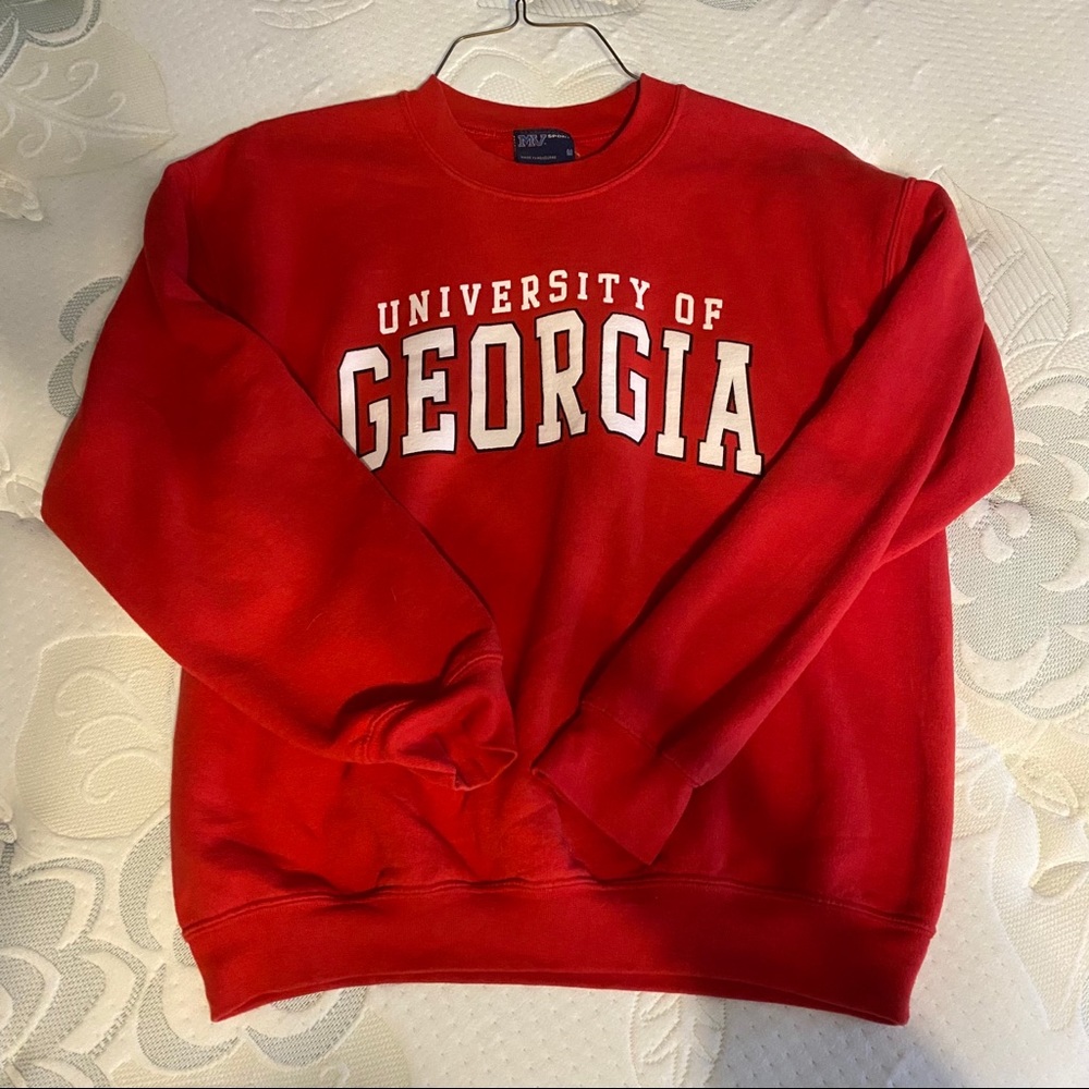 barely worn uga crew neck